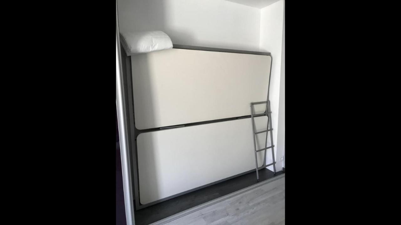 Joli Studio Scandinave มิญี-ลา-ฟอเรต์ ภายนอก รูปภาพ